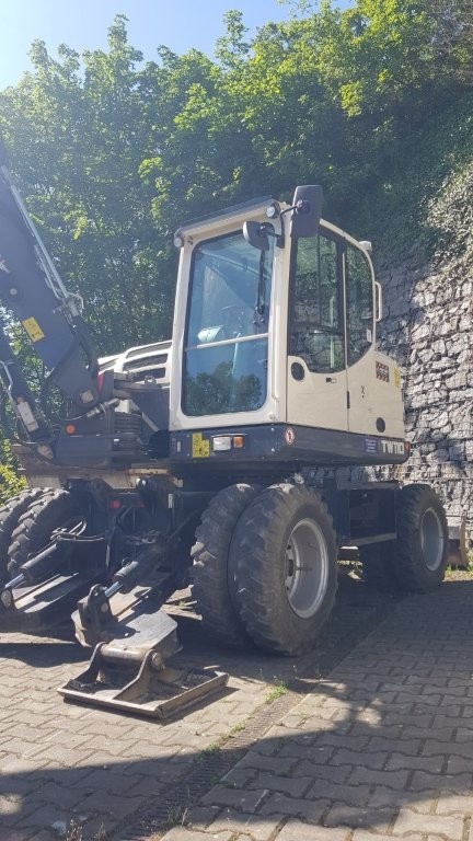 Kolové rypadlo Schaeff TW110 - 9