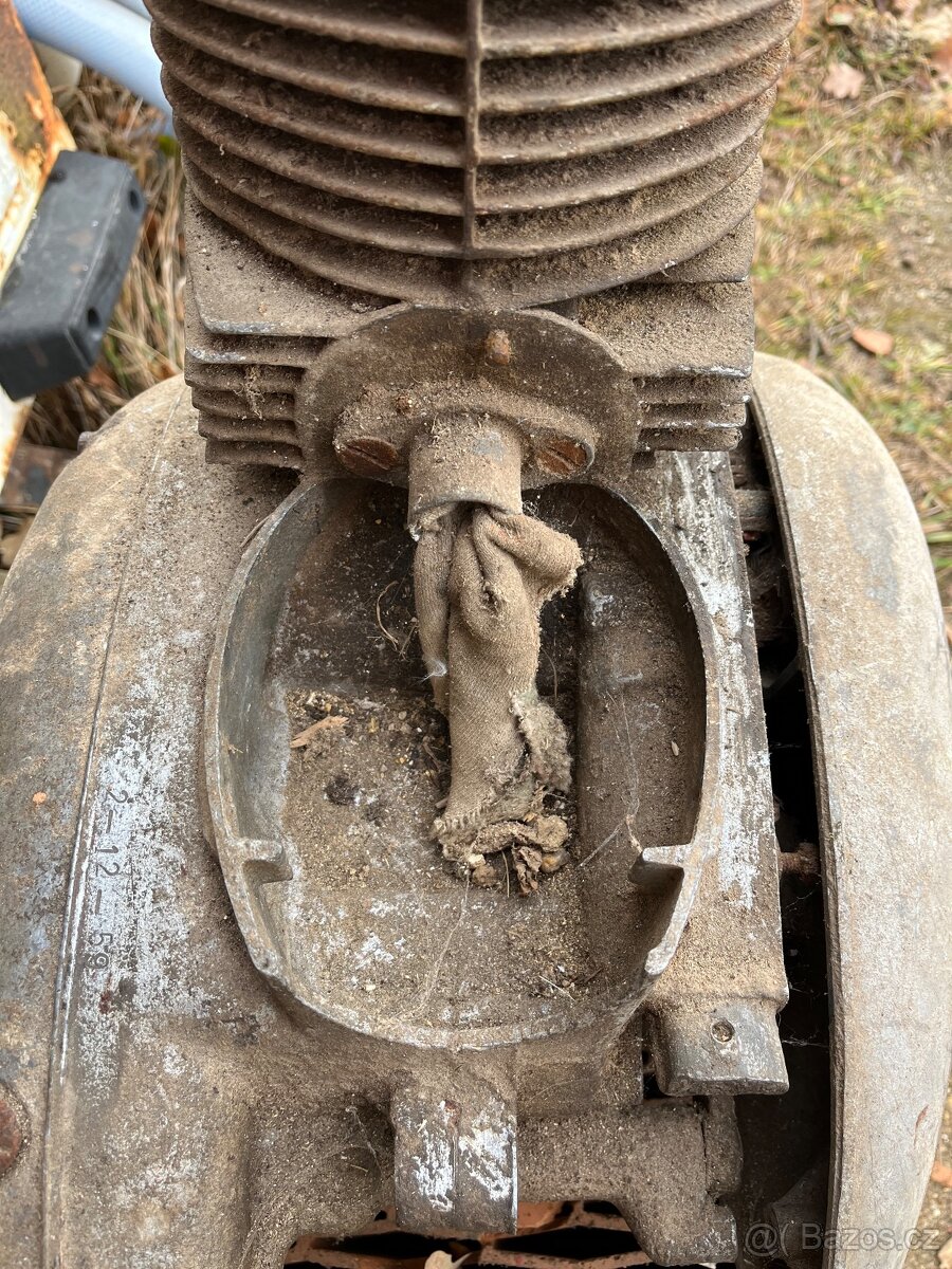 Motor Jawa perak - 9