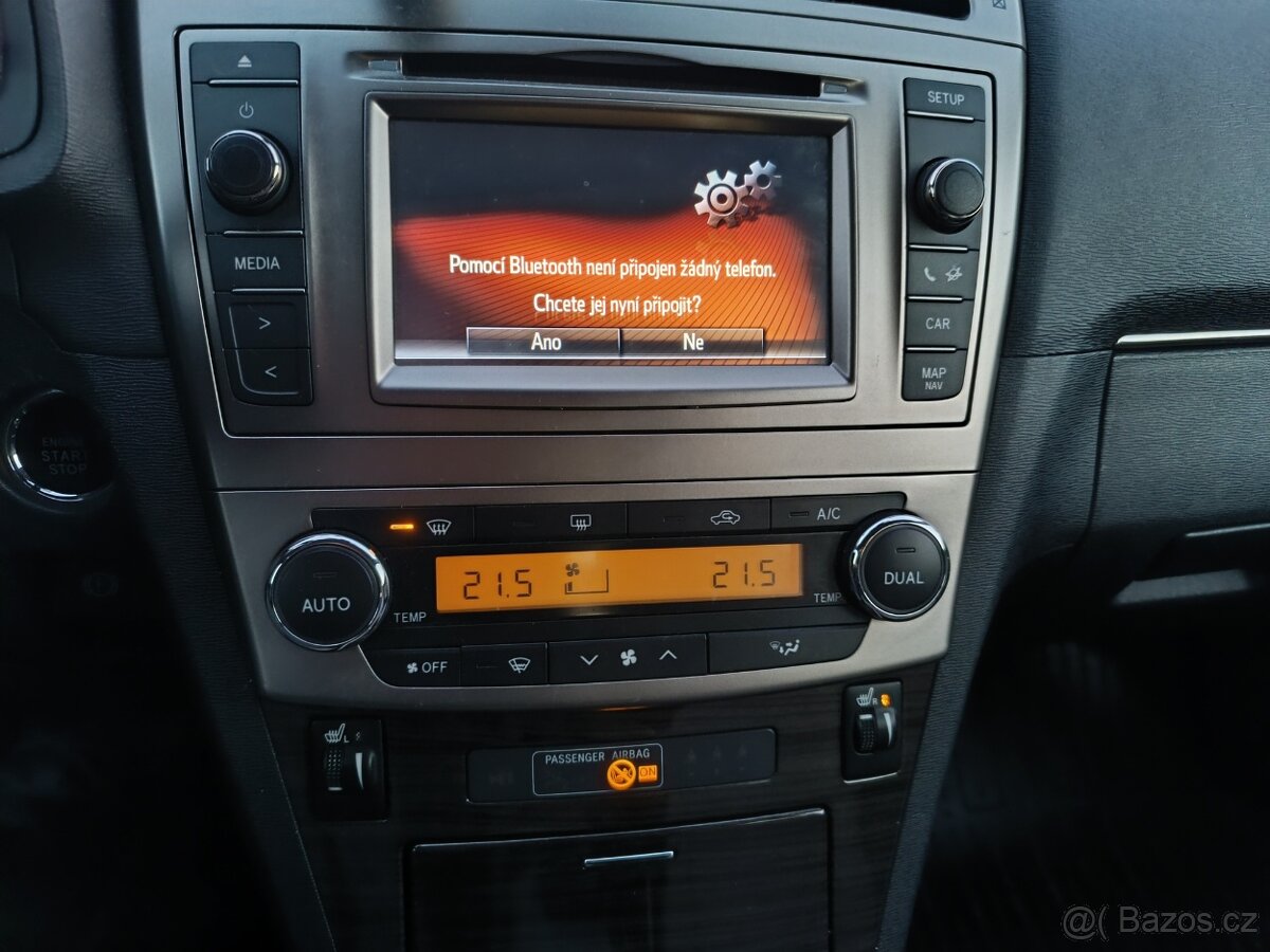 Toyota Avensis kombi automat odpočet DPH - 9