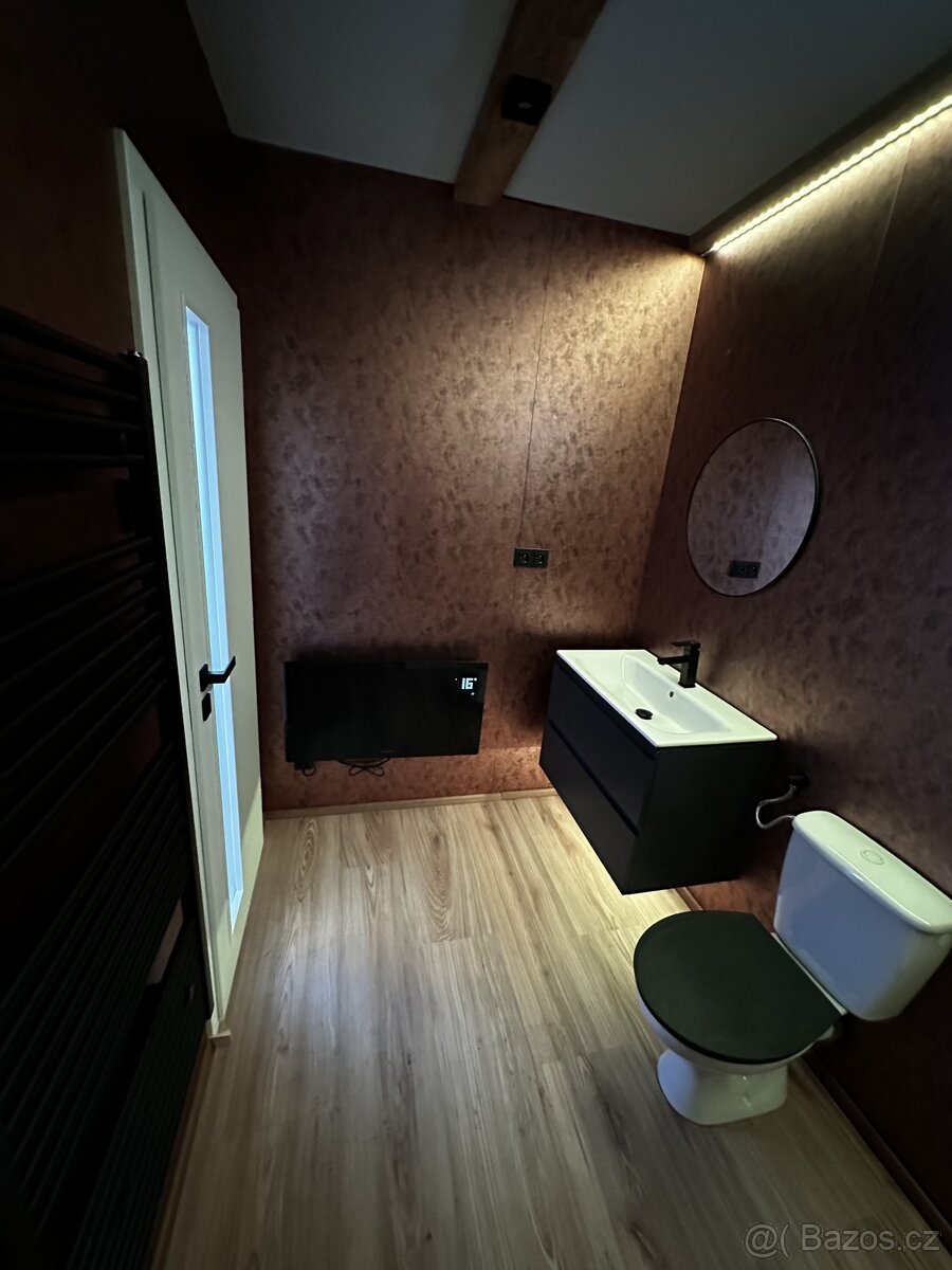 Chata 8x3 s terasou - 9