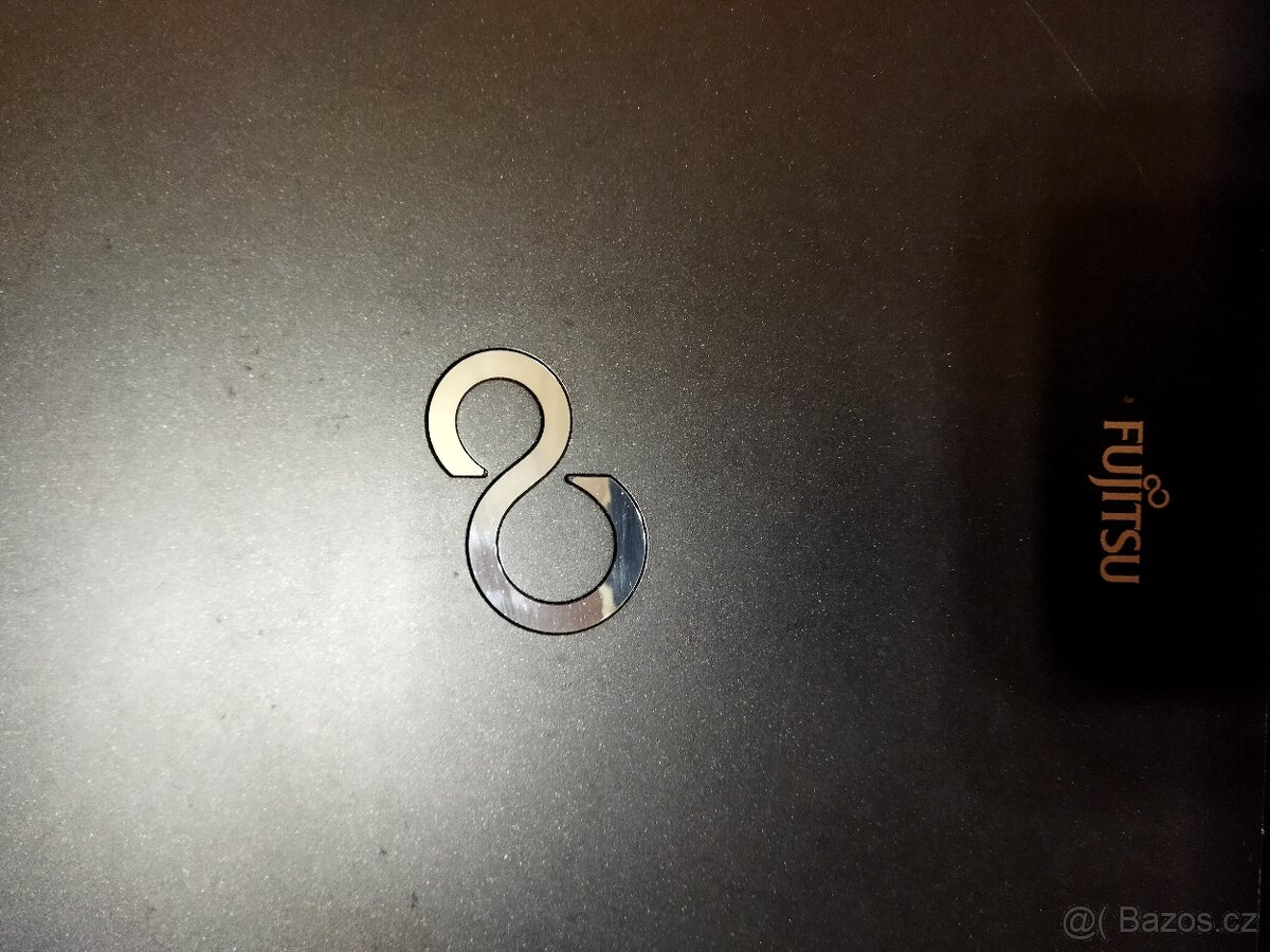 FUJITSU LIFEBOOK S762 - 9
