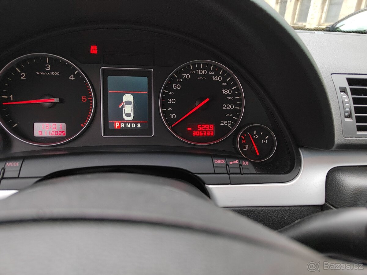 Audi A4 Qattro S Line - 9