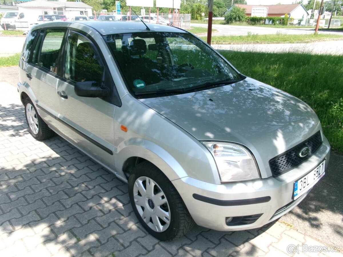 PRODÁM Ford Fusion 1.4 16V KLIMA - 9