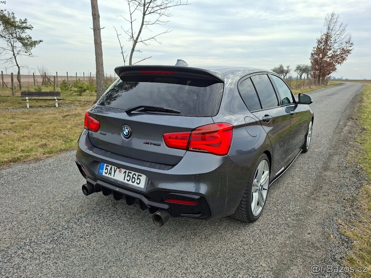 BMW m140i xdrive - 9