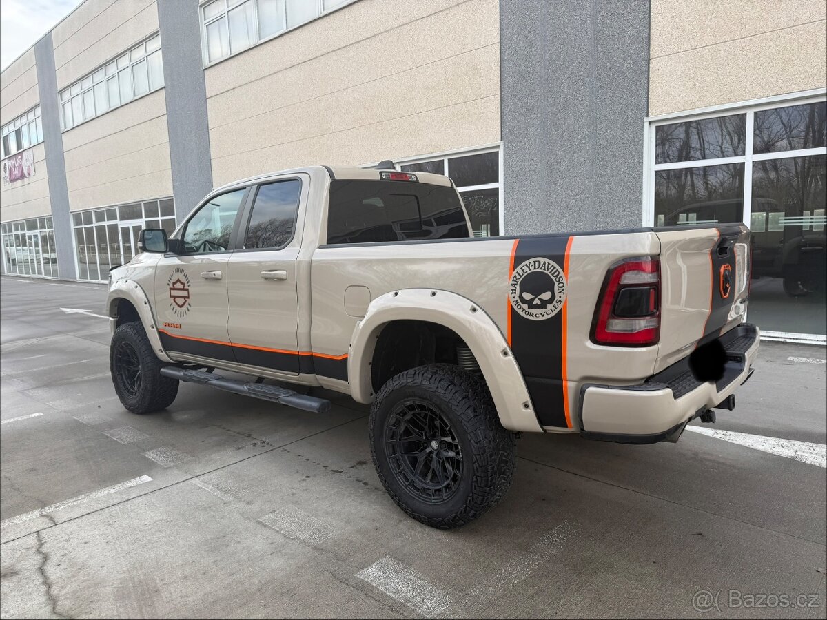 Dodge RAM 1500 5,7 hemi - 9