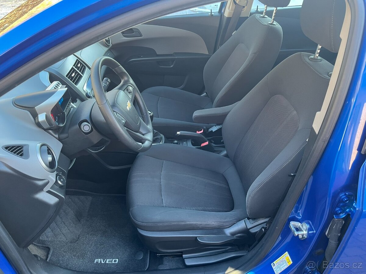 Chevrolet Aveo 1.4 i 74 kW Tempomat Serviska - 9