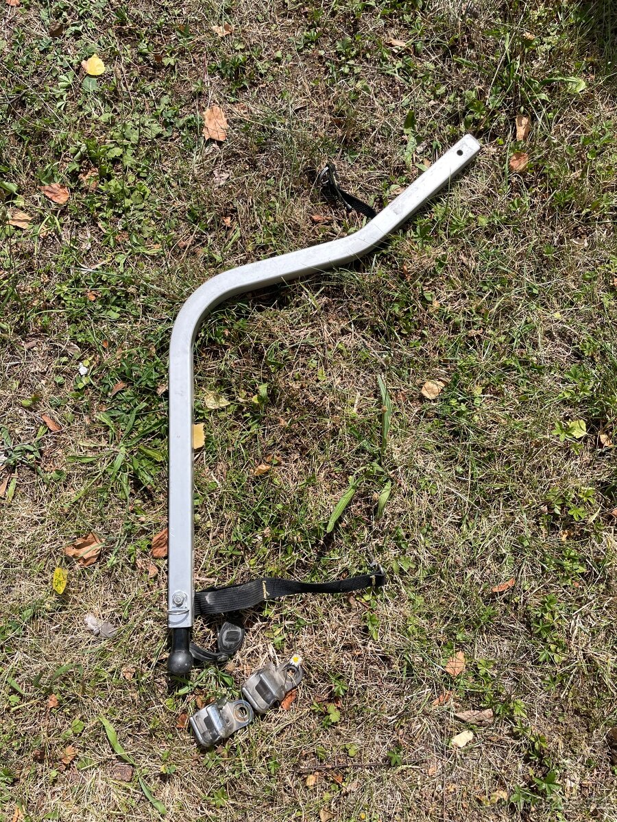 Chariot Cougar 1 s bohatým příslušenstvím - 9