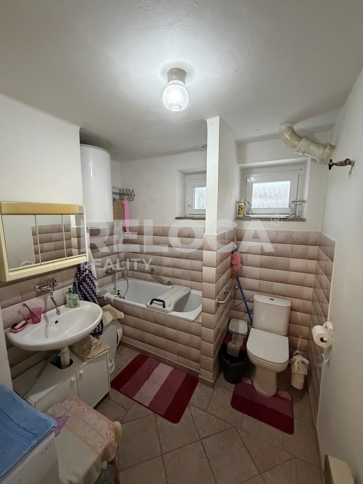 Prodej bytu 3+1, 94 m² , dvě sklepní kóje - 9