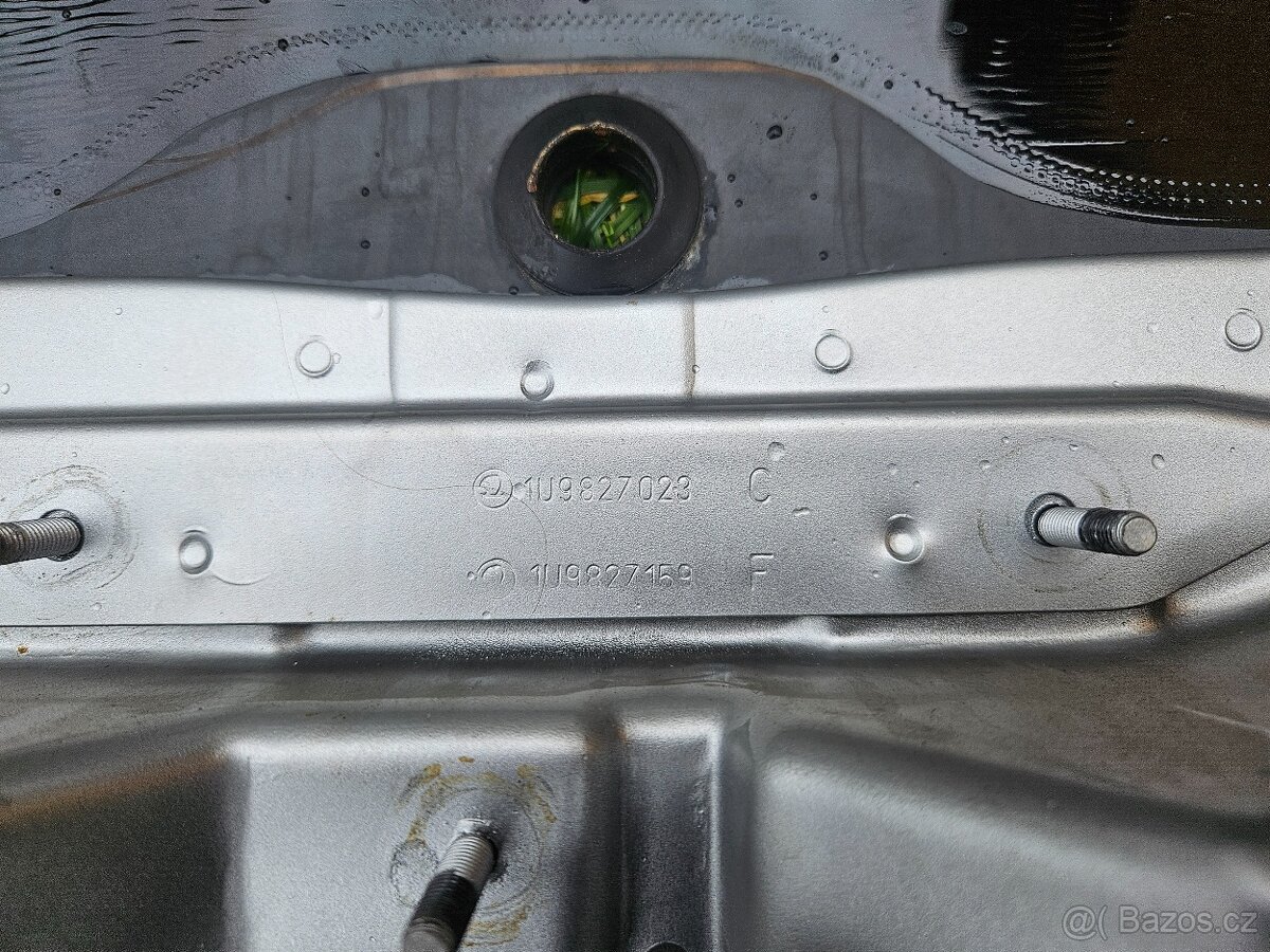 Škoda Octavia 1 combi víko kufru - 9