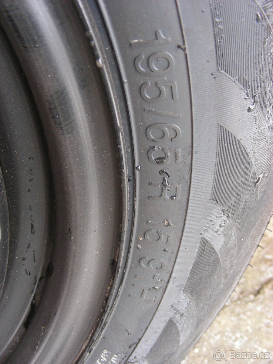 Prodám novou rezervu, kolo s novou pneumatikou. - 9