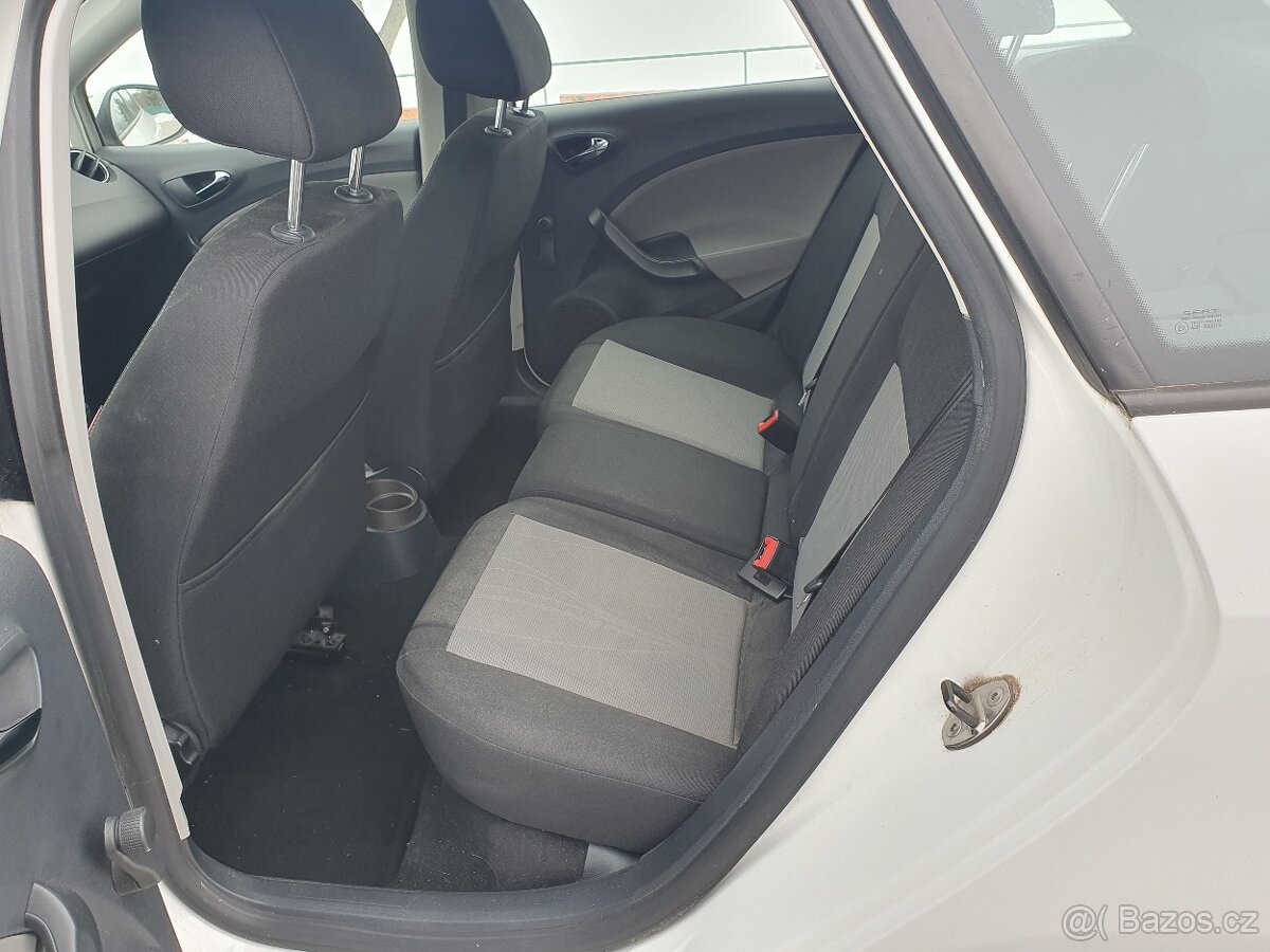 Seat ibiza kombi nová STK - 9