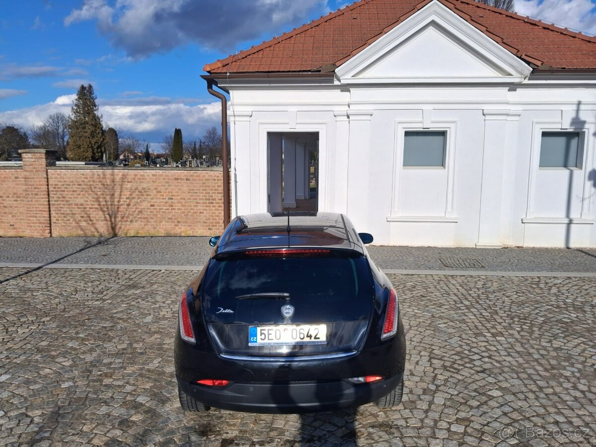 Lancia Delta 1.6 JTD 88 kW | STK do 10/2027 - 9