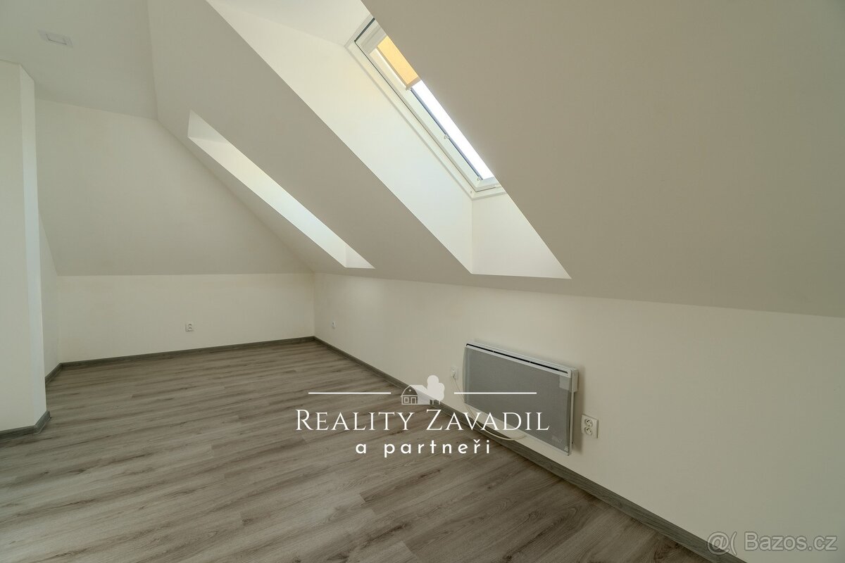 Pronájem bytu 3+KK, 80 m² , Šenovská, Slezská Ostrava - 9
