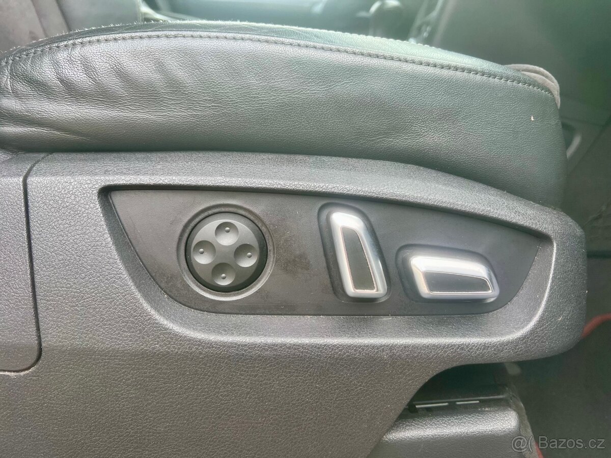 Audi Q7, výborný stav, 7 míst, odpočet DPH - 9