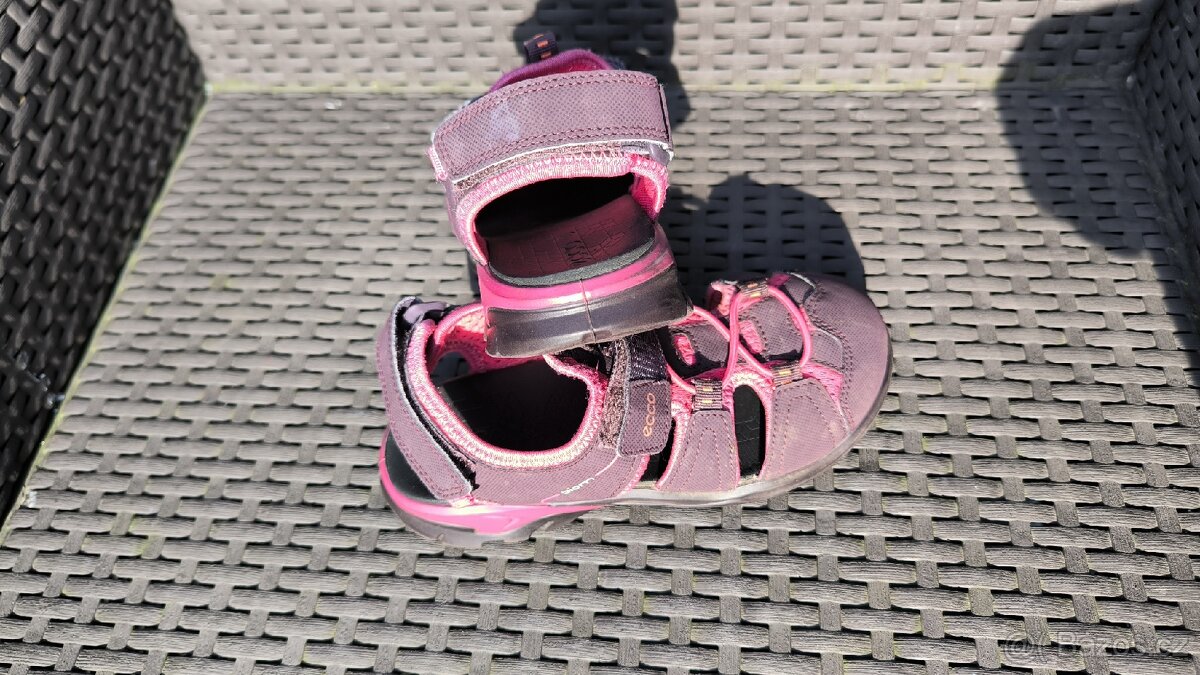 Dívčí sandály ECCO vel. 31 a 32 - 9