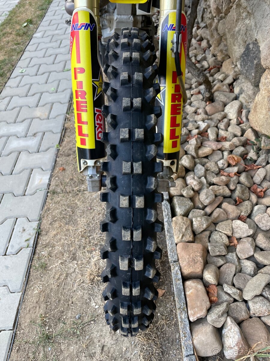 Suzuki RMZ 450 - 9