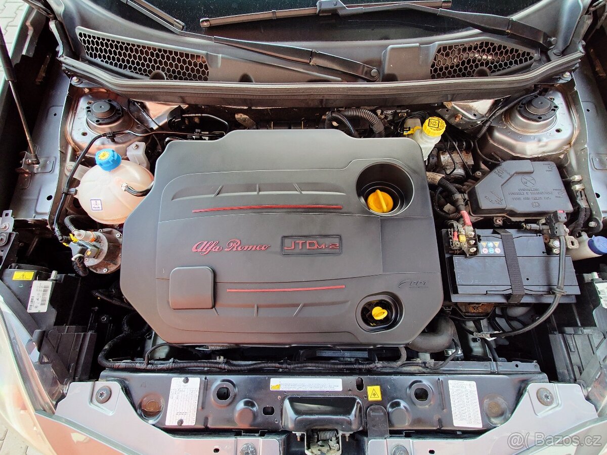 Alfa Romeo Giulietta 2.0 Turismo 103 kW - 9