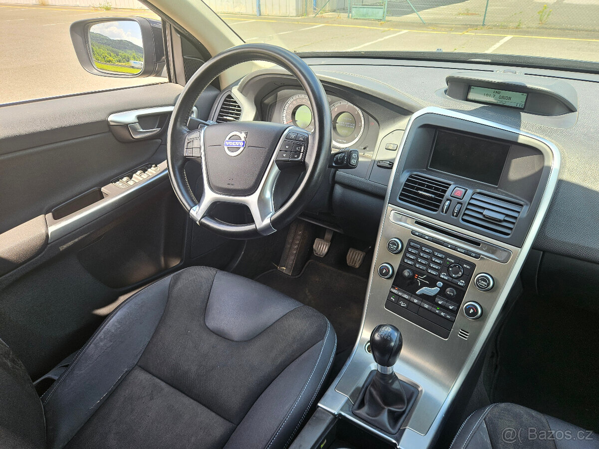 Volvo XC60 AWD, Manuální převodovka - 9