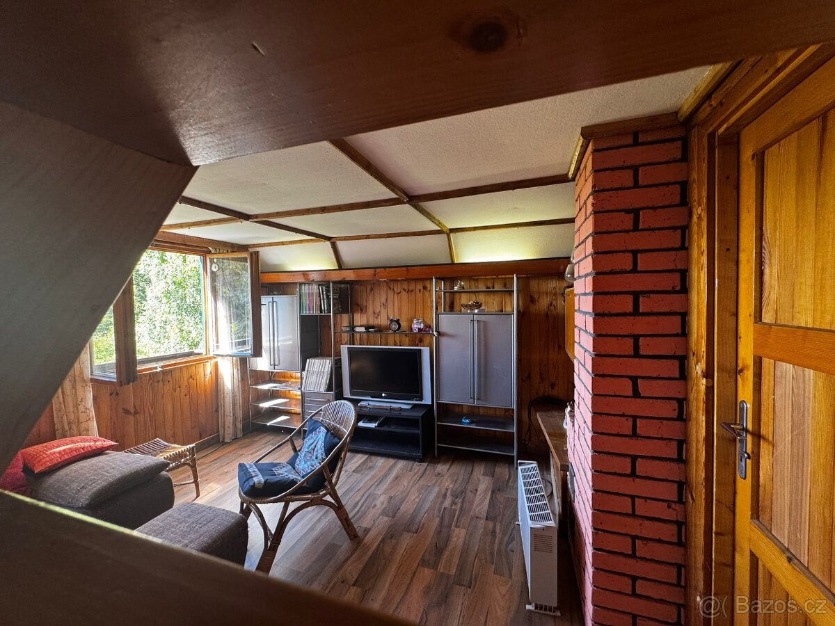 Prodej chaty 75 m², pozemek 375 m² Chvalčov - - 9