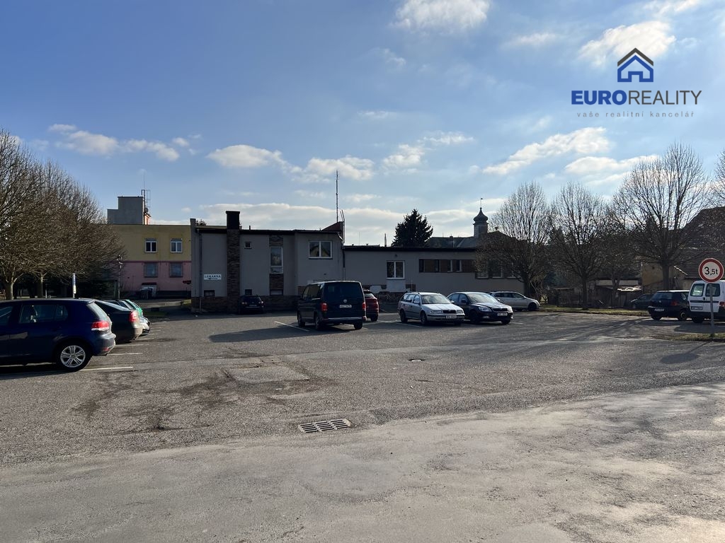 Pronájem, byt 3+1, 75 m2, Chodova Planá, ul. Vyškovská - 9