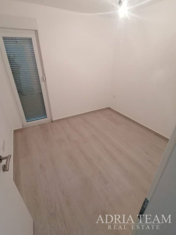 CHORVATSKO AKČNÍ NABÍDKA APARTMÁN S VÝHLEDEM NA MOŘE, 10 M - 9