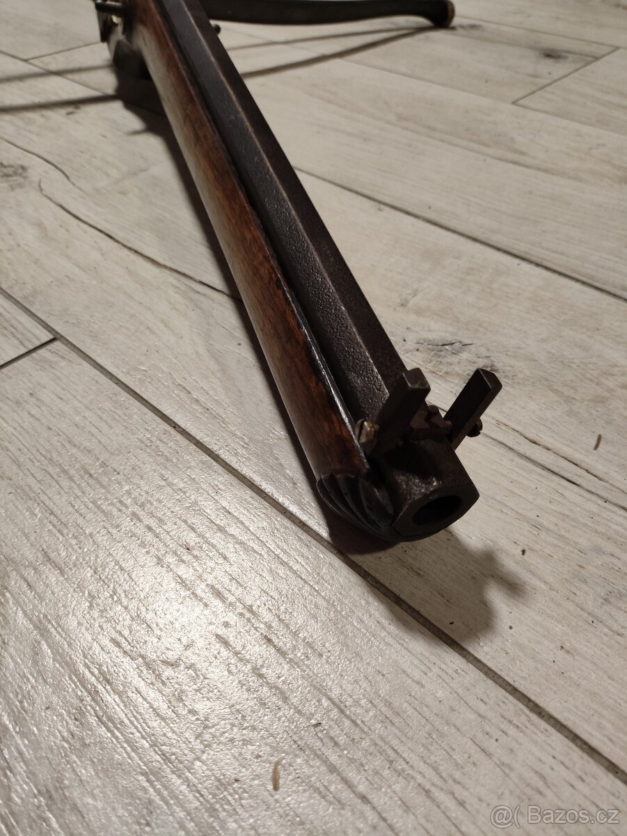 Mohutná lovecká kuše - 9