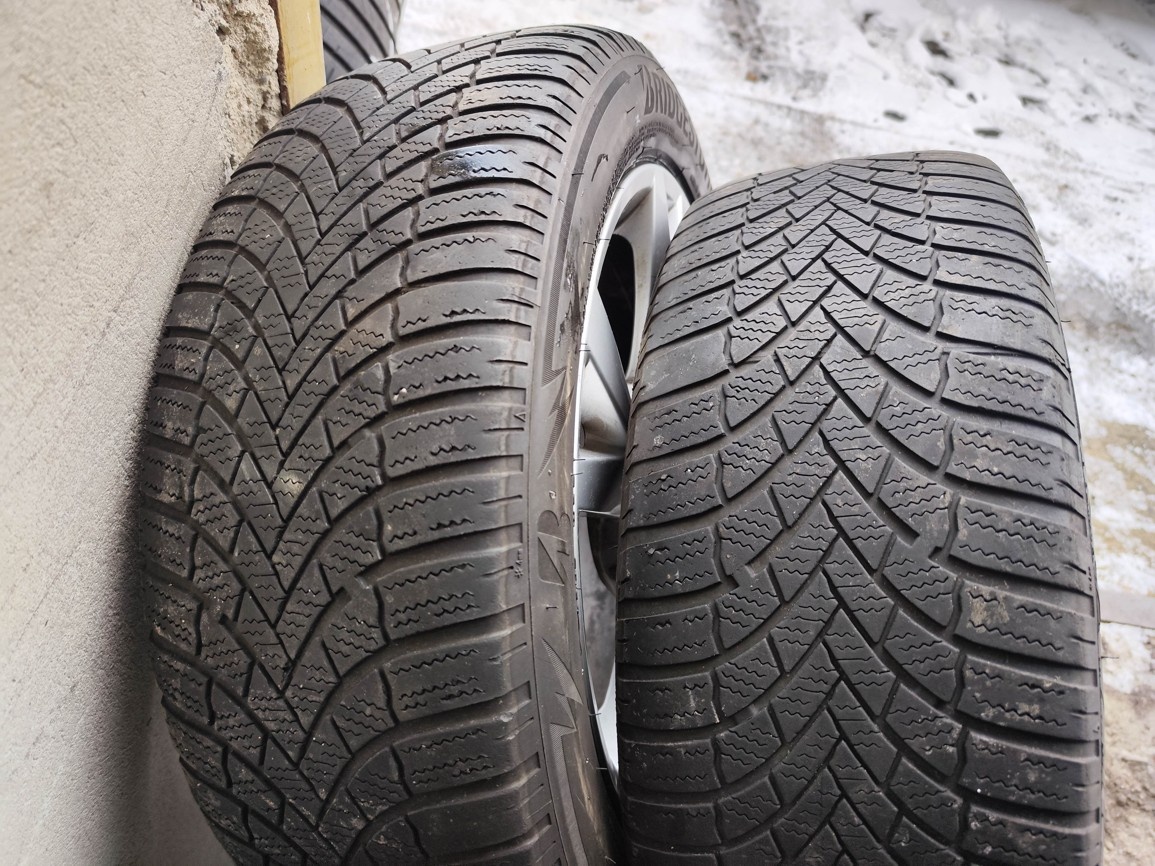 17"zimní alu sada Lyra 5x112 origo Octavia 4 Leon 4 Golf 8 - 9