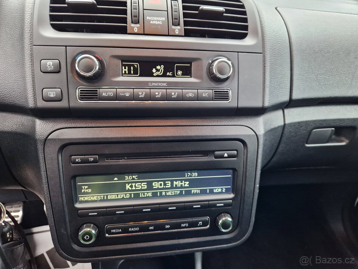 Škoda Roomster 1,2 TSI , 63 KW, vyhř.sed,digi.klima - 9