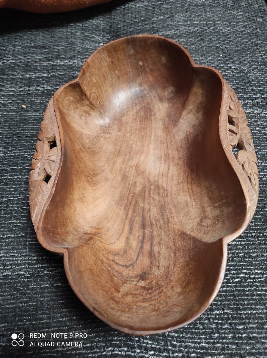 Dřevěná kuchyňská miska - 9