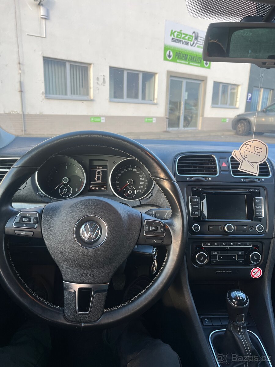 VW Golf 6 2.0 tdi 103kw výbava MATCH - 9