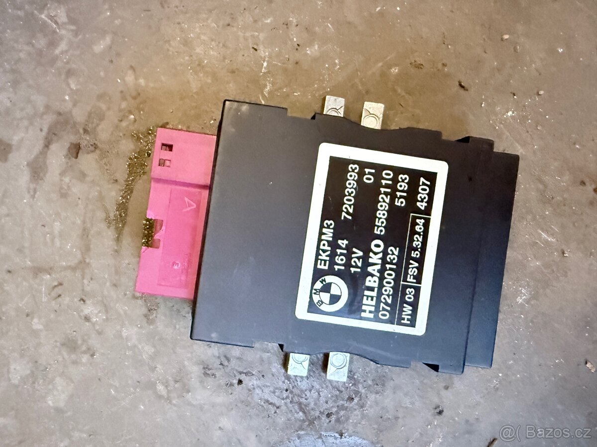 BMW e61 řídící jednotky - 9