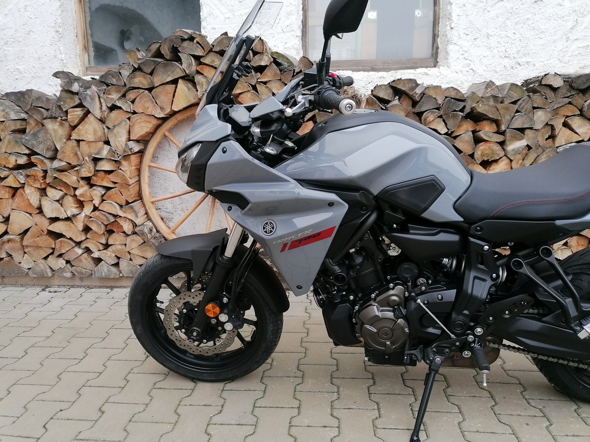 YAMAHA TRACER 7 / 700 - 9