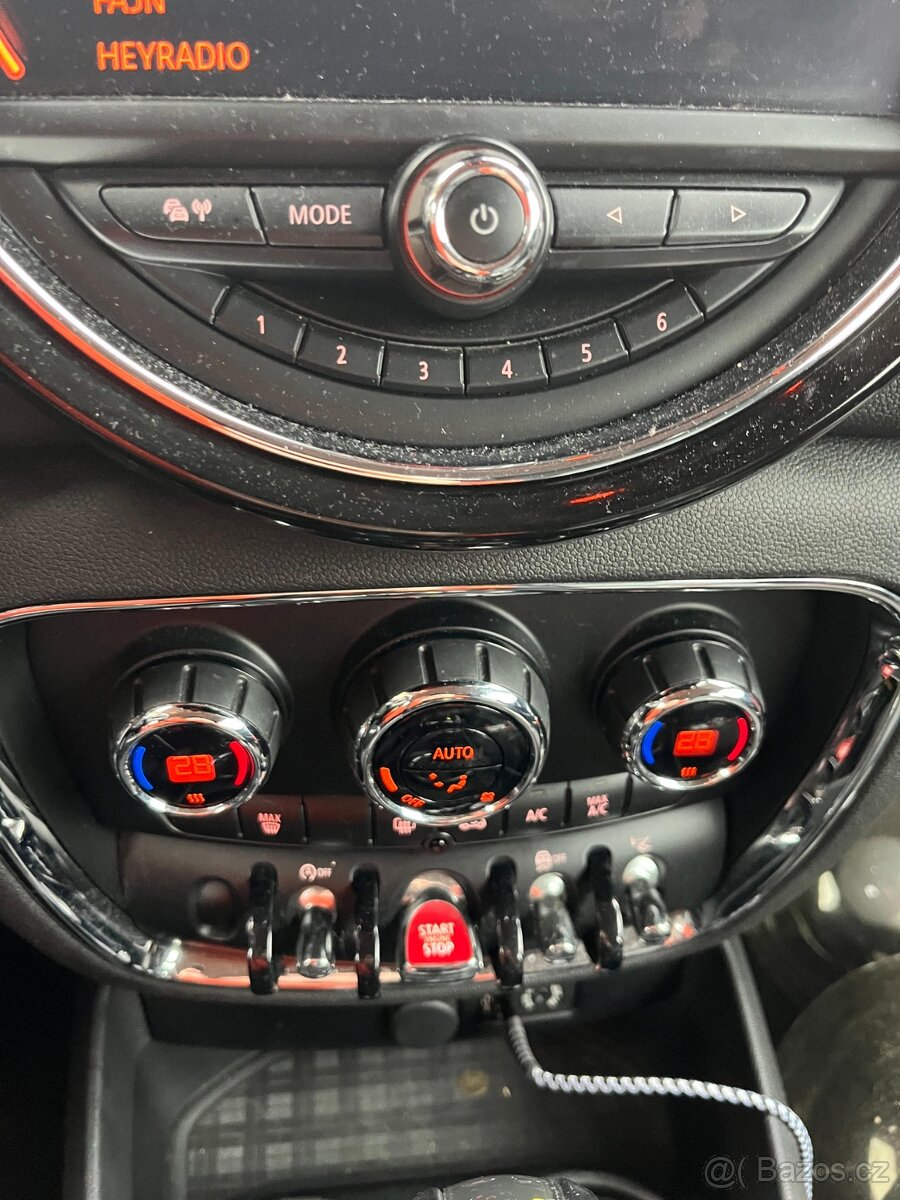 MINI Clubman Cooper D - 9