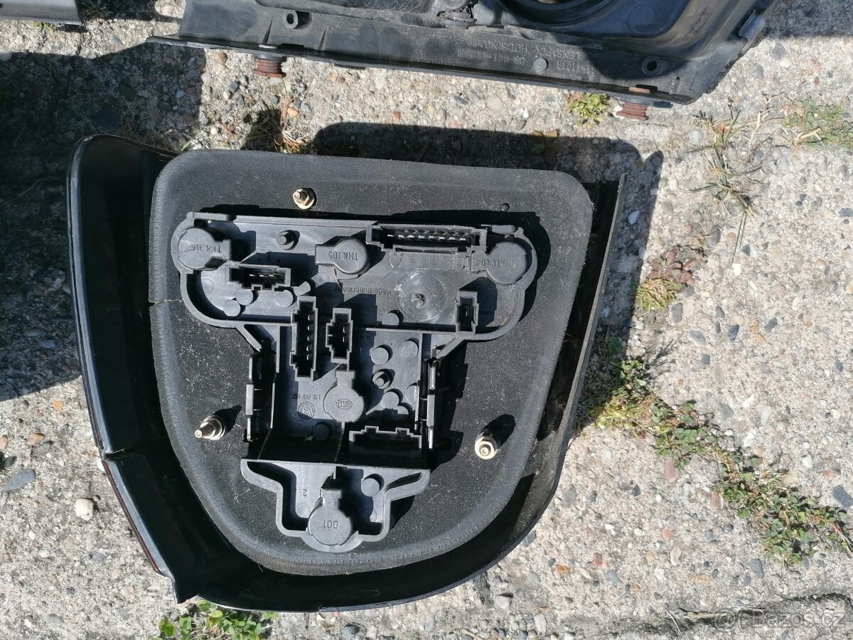 Přední světla VW Passat, zadní světla VW Golf - 9