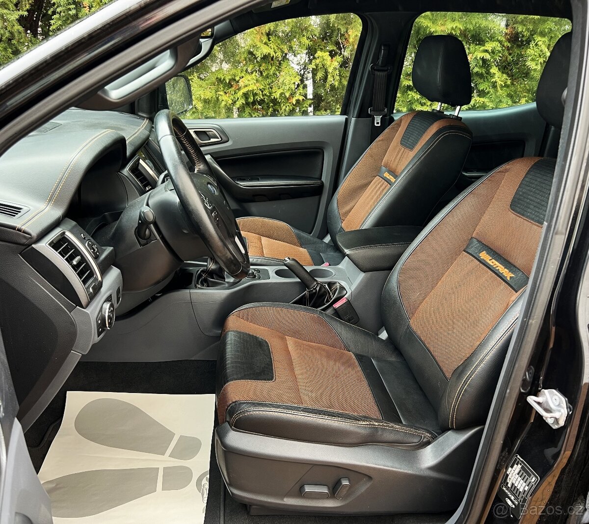 Ford Ranger WILDTRAK 3.2 DCi 200ps 2017 MANUÁL - DPH - 9