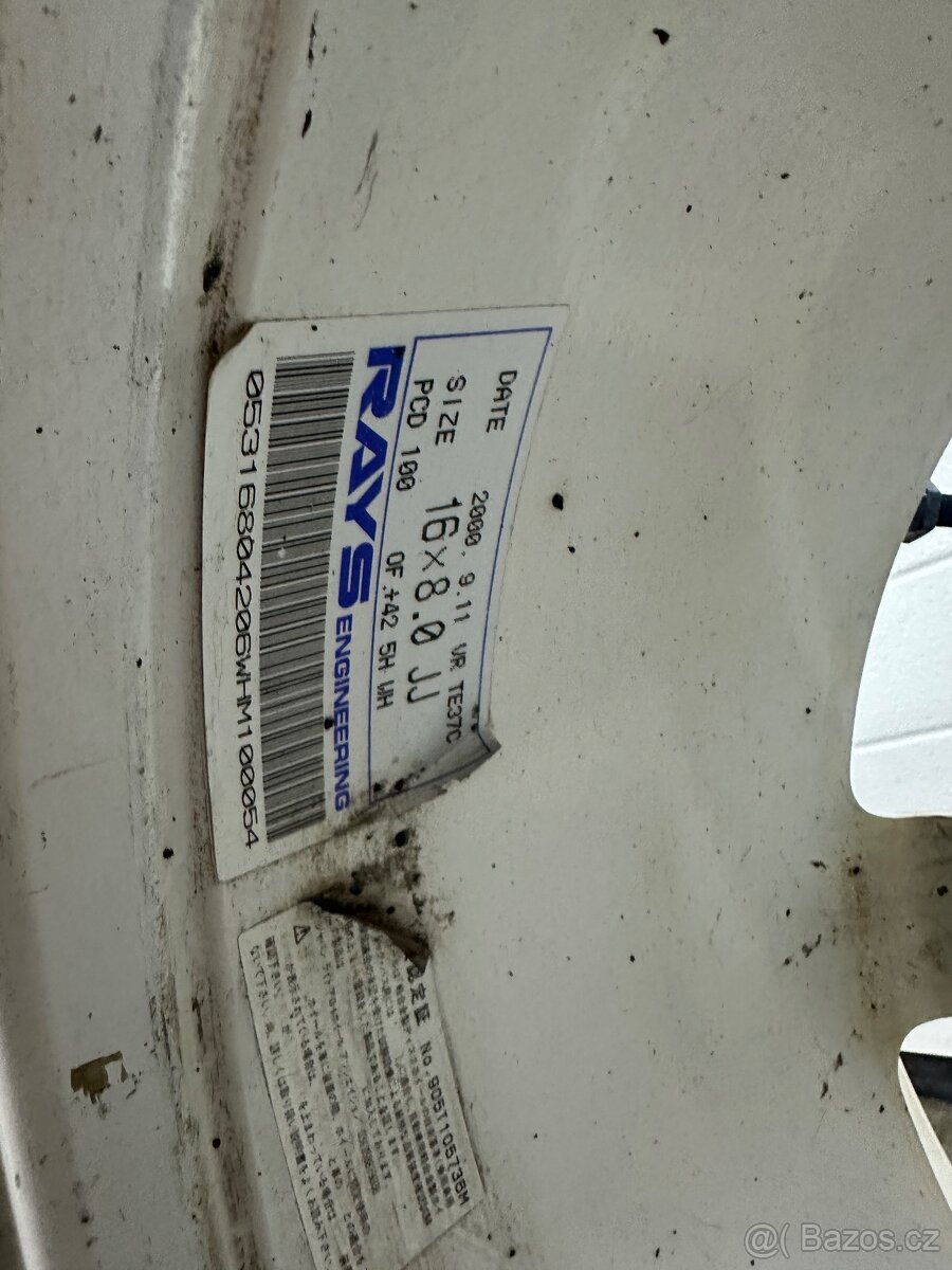 Volk Rays TE37c 16x8 - 9