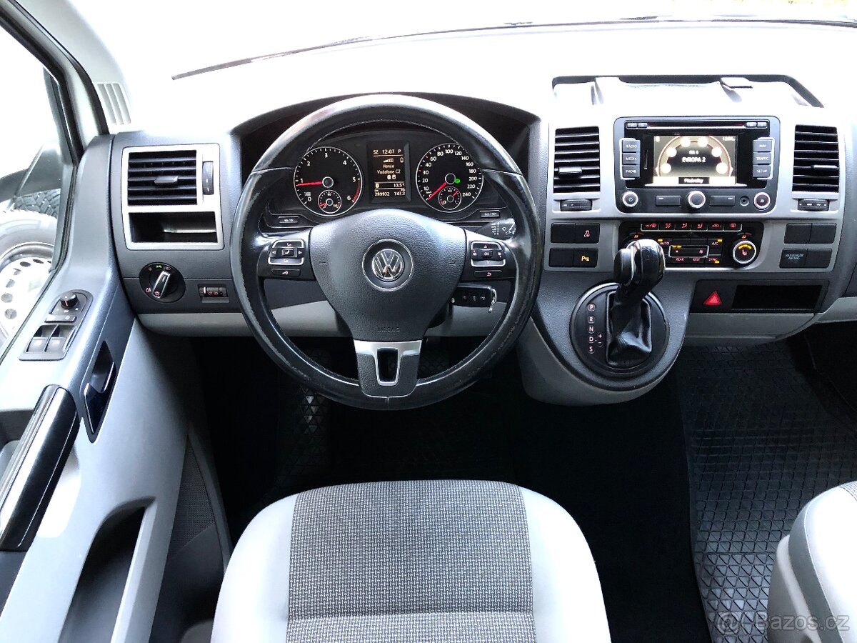 VW Caravelle T5 LONG-2015-DPH-Tažné-barva Candy Multivan - 9