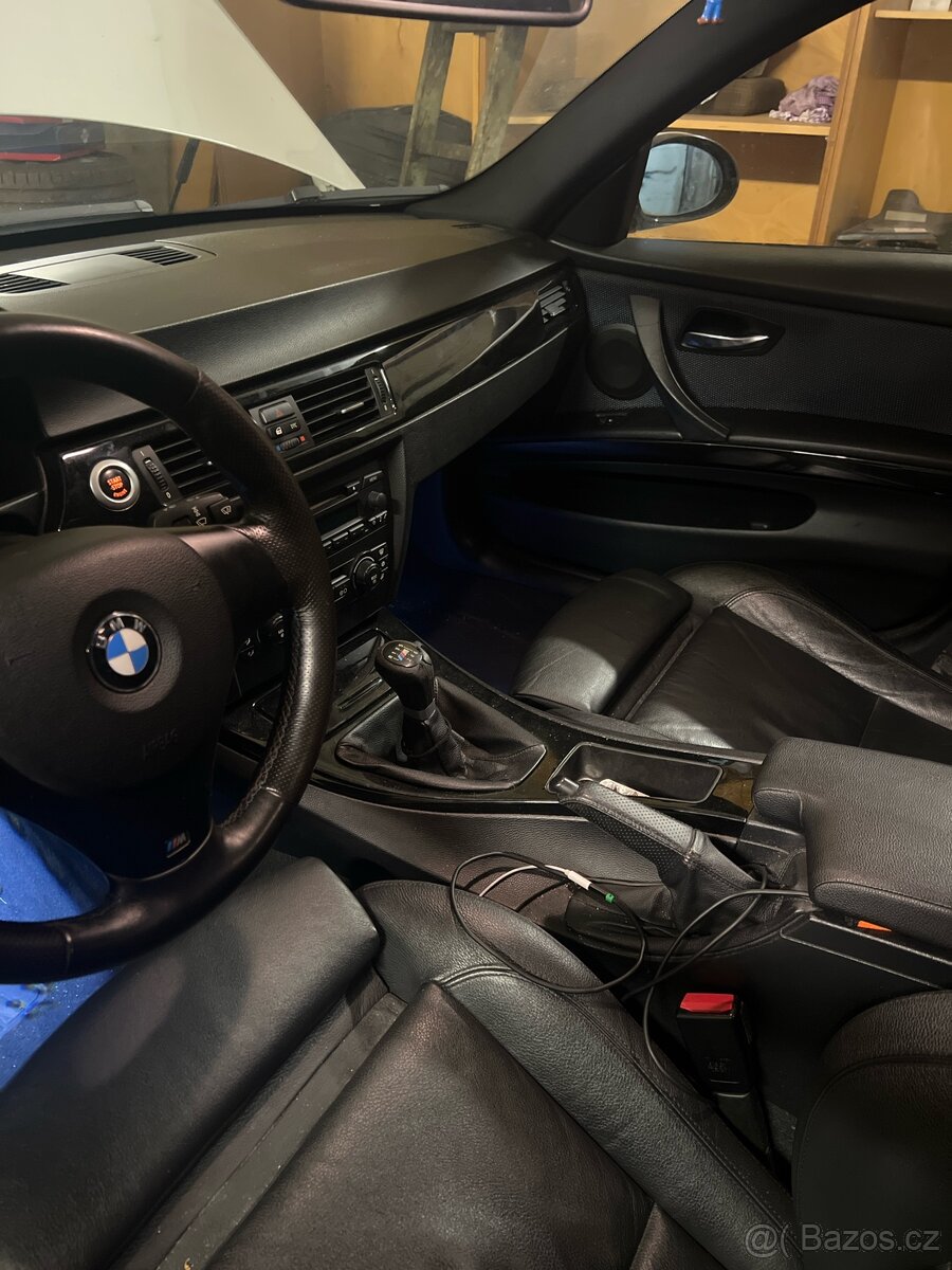 BMW e91 330i n52 - 9