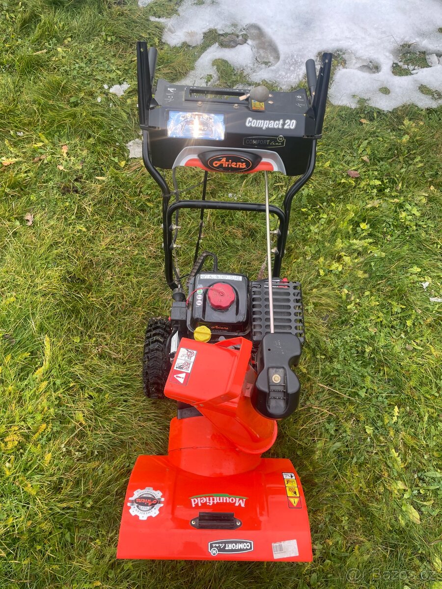 Sněžná fréza Ariens Compact 20 - 9