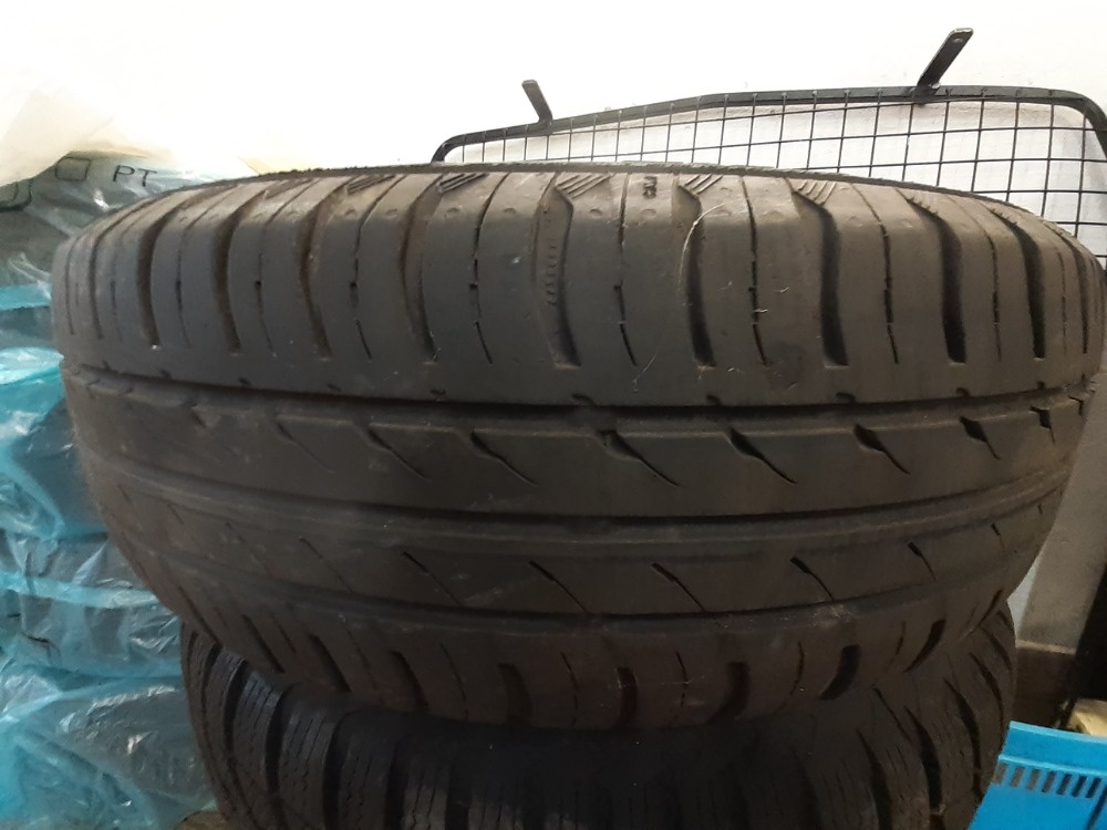 VW FOX 1.2 ,44 KW,KLIMA ,STK 1/2028,ROK 2011 - 9