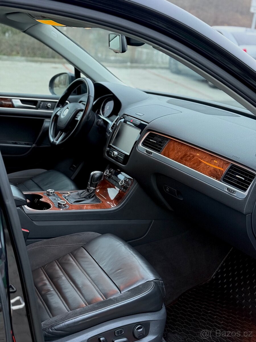Volkswagen Touareg 4.2TDI 250kw V8 2012rok - 9