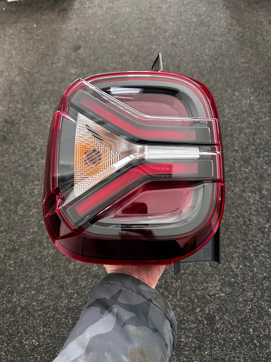 Dacia Duster 2 lift světlo - 9