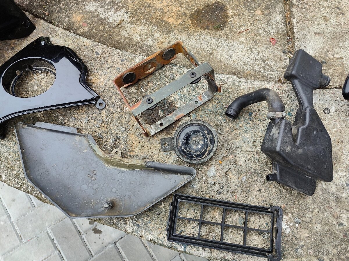 Cagiva Canyon 500 / 600 - plasty - díly - 9