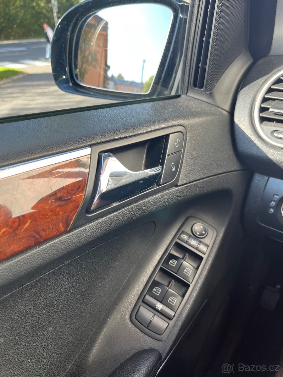 Mercedes Benz Ml 320 + bohatá výbava - 9