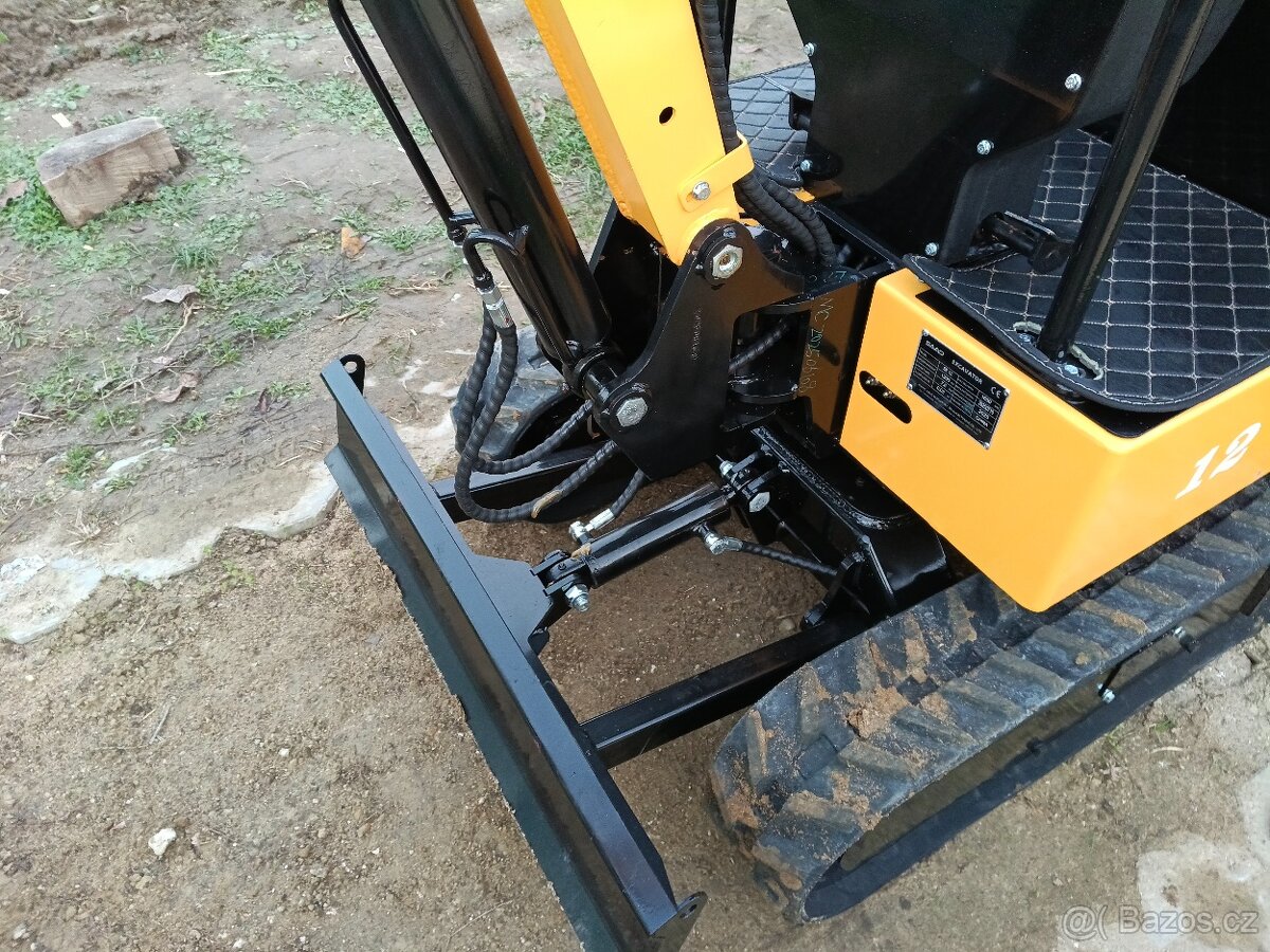 Minibagr, rypadlo 1.2T - 9