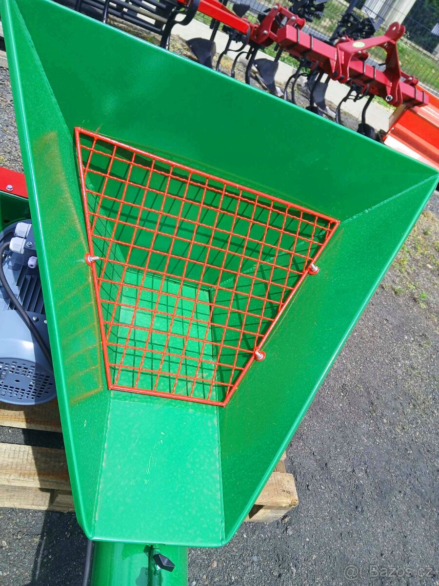 Šnekový dopravník AGRO-MR s násypkou - 9