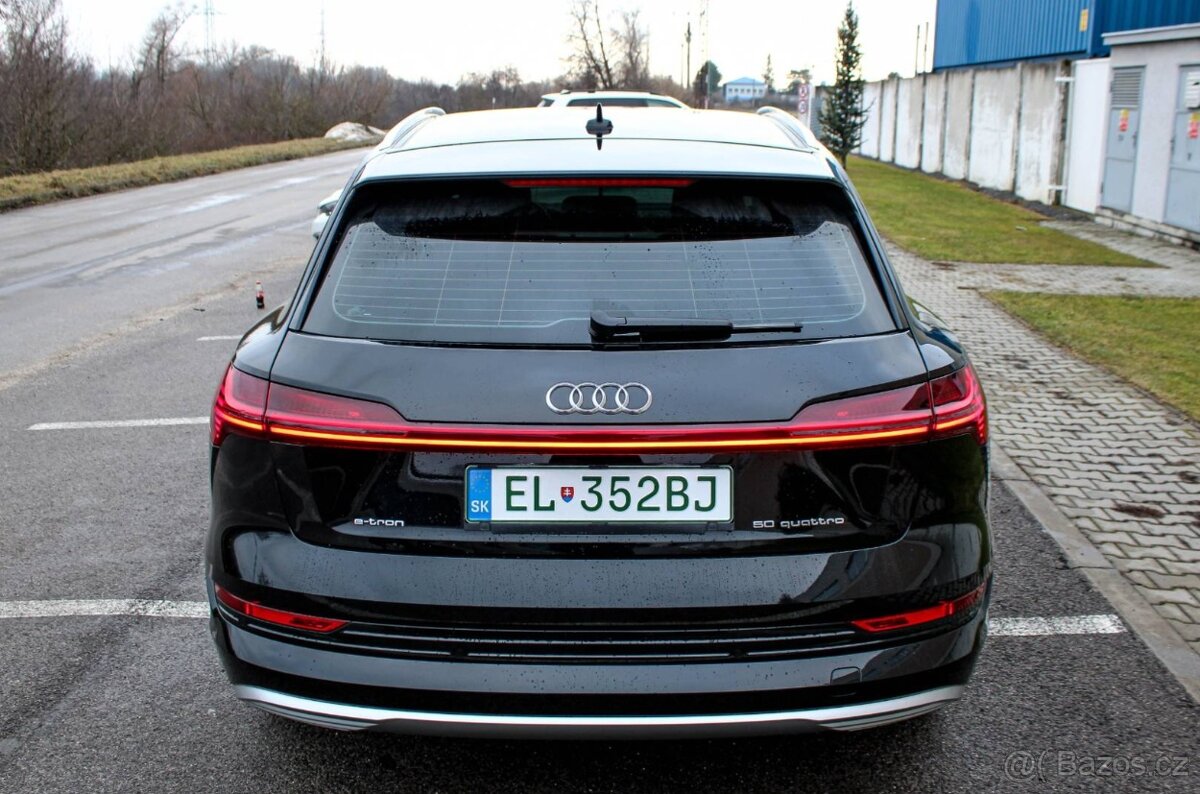 Audi E-tron 50 QUATTRO Advanced - 9