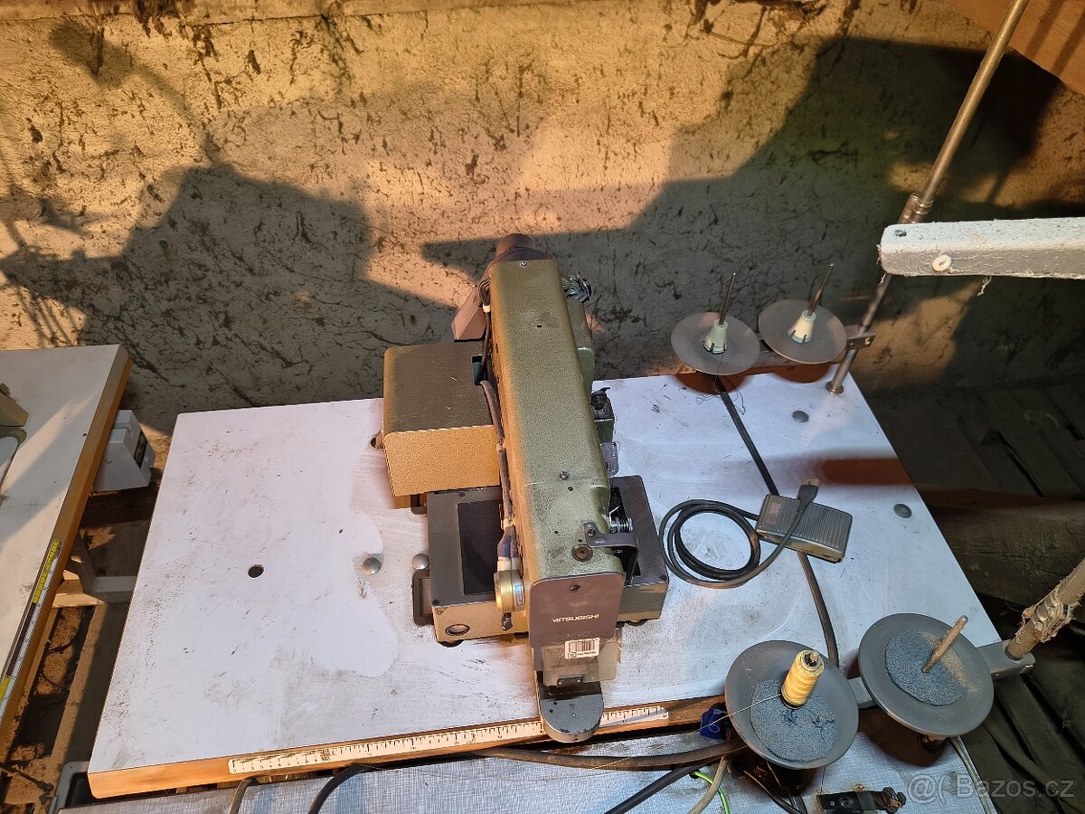 Průmyslový Šicí Stroj MITSUBISHI PLK-03BTA - Programovatelná - 9