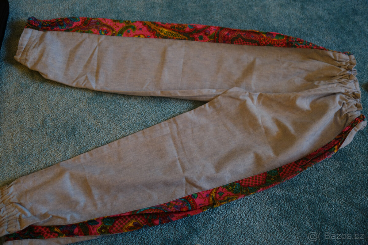 Dívčí kalhoty vel.134 - 9