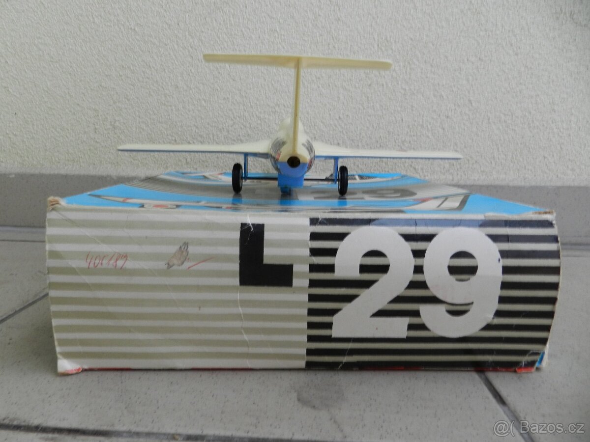 AERO L-29 DELFÍN KDN r. 1978 - ČSSR - 9